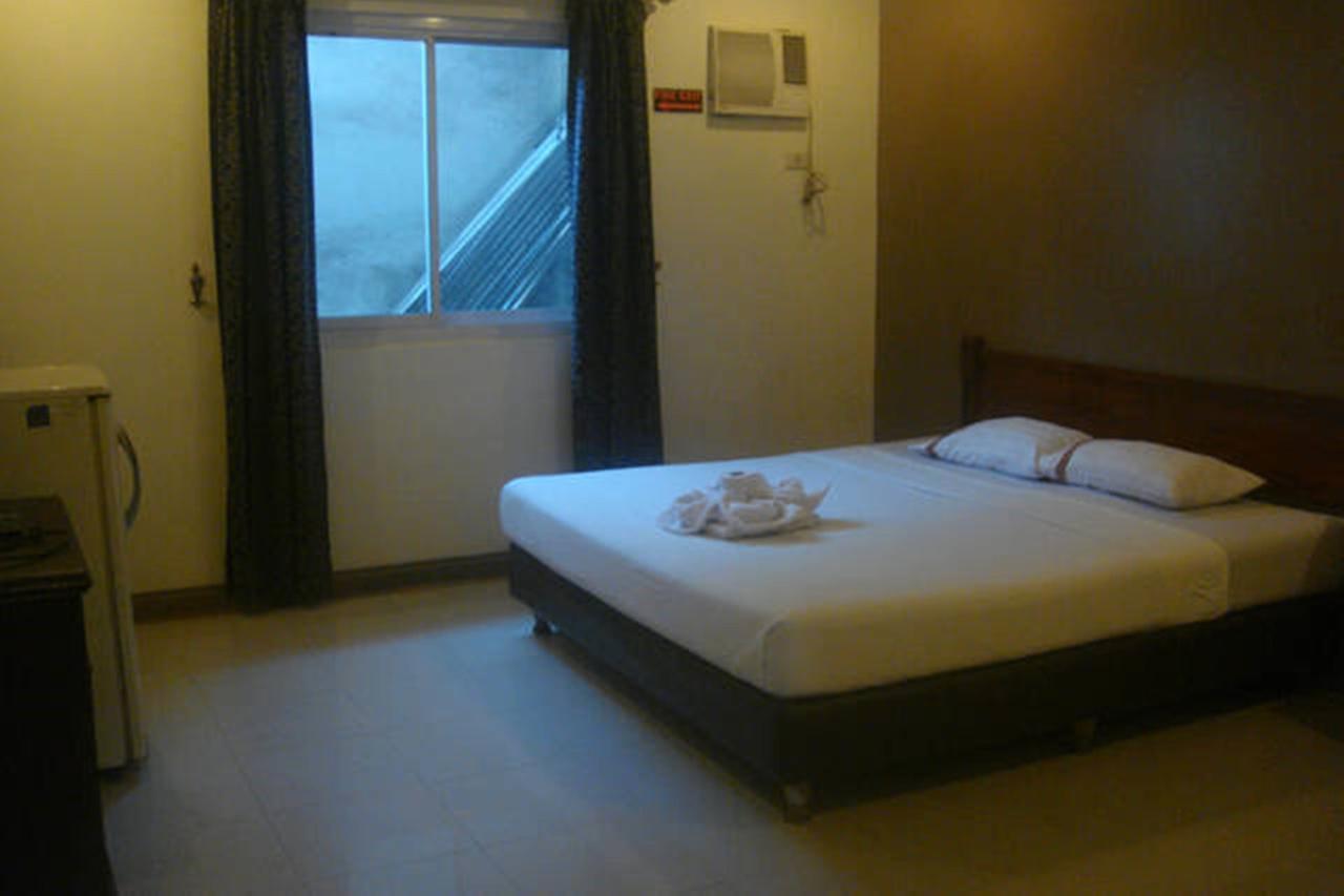 Balibago Villa Hotel Angeles Kültér fotó