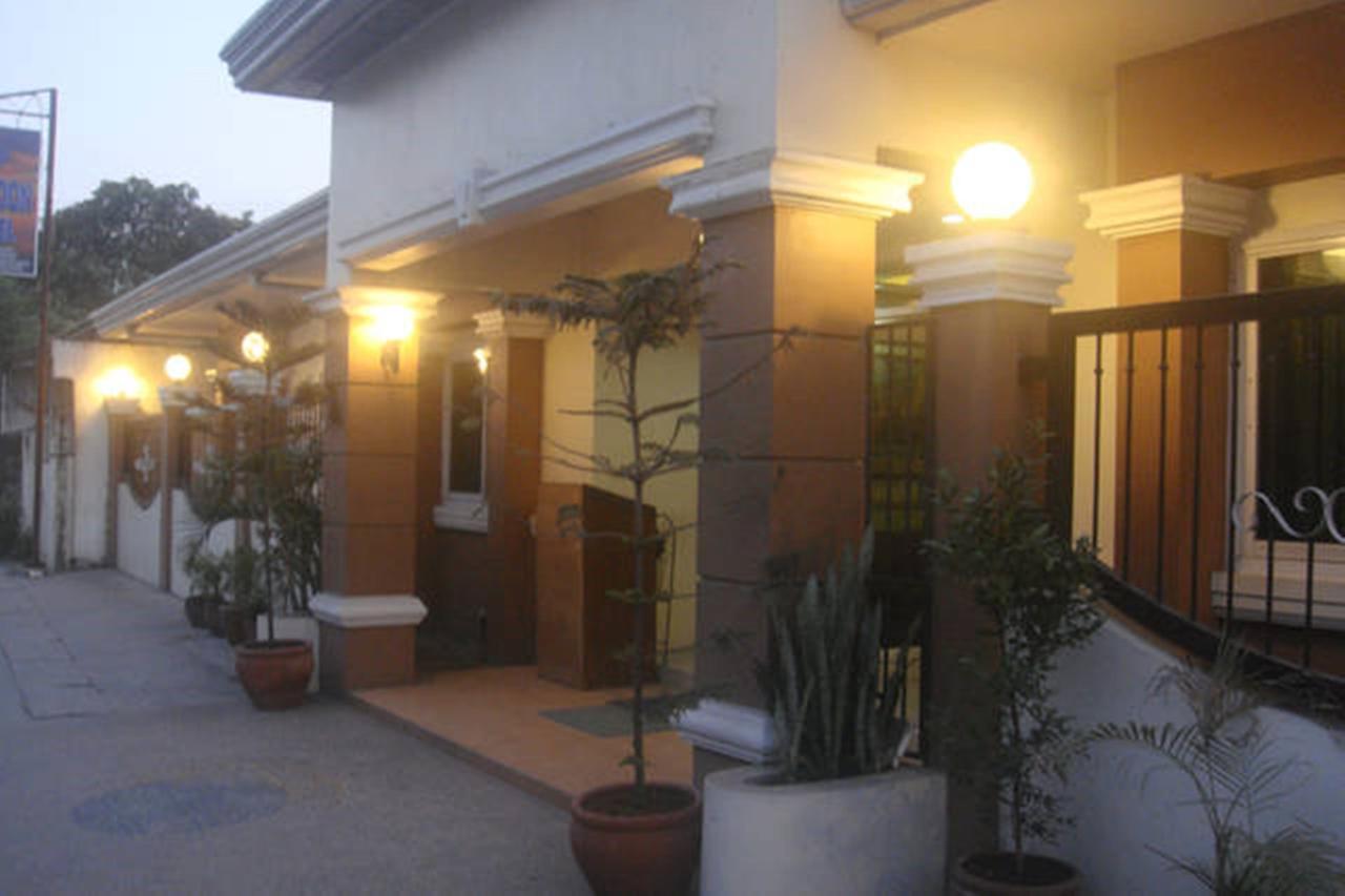 Balibago Villa Hotel Angeles Kültér fotó