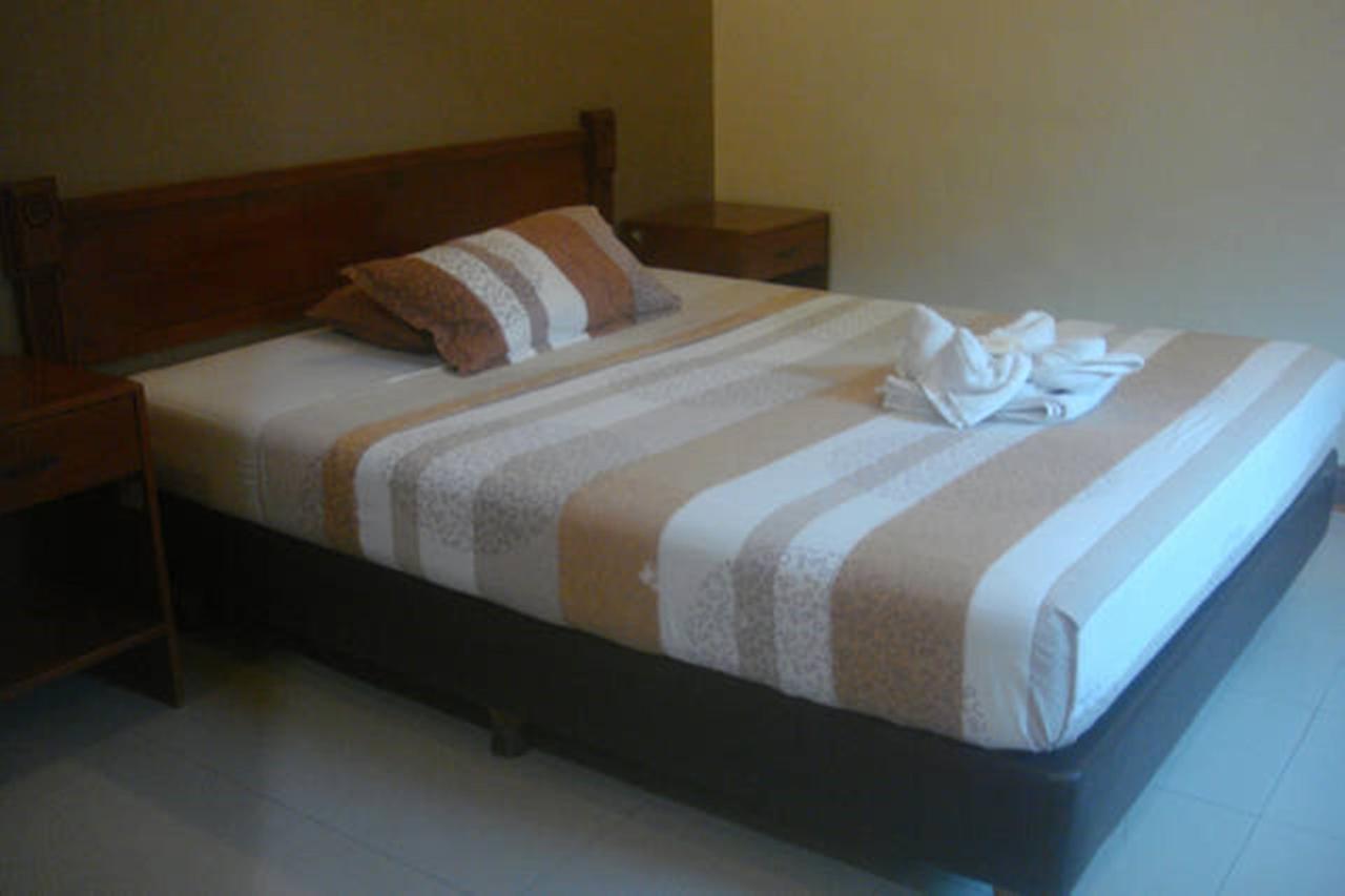 Balibago Villa Hotel Angeles Kültér fotó