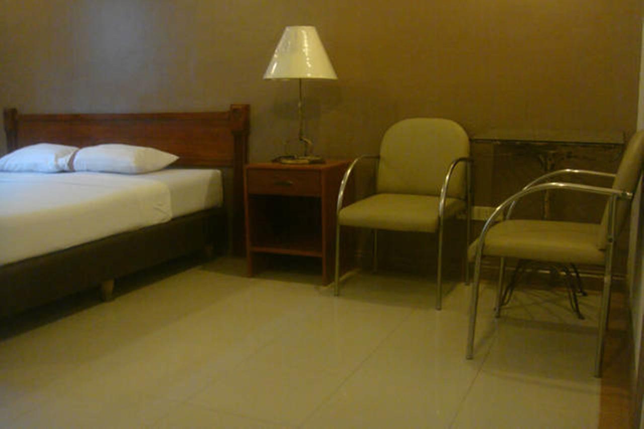 Balibago Villa Hotel Angeles Kültér fotó